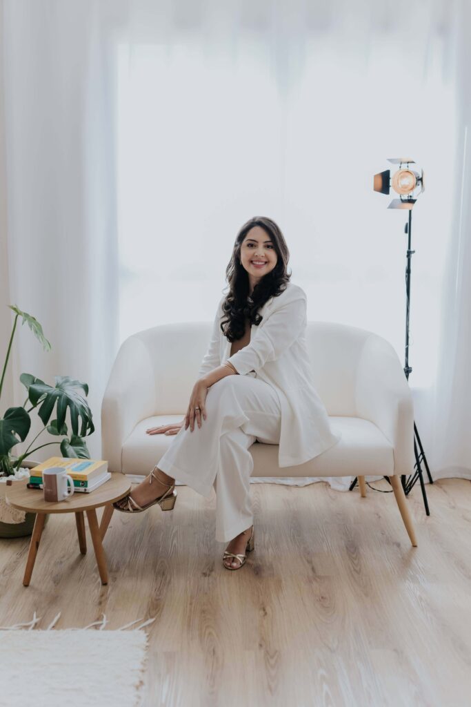 Thais Cripa - Psicóloga